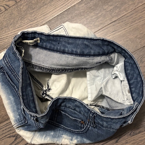 Dollhouse Blue and White Dip-Dye Jean Shorts - Picture 11 of 12